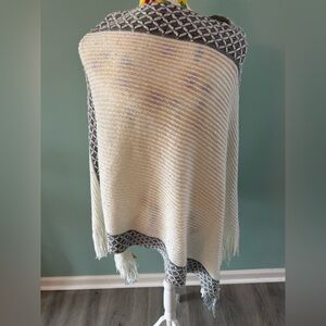 Elegant Cream and Gray Women's Sweater Shawl